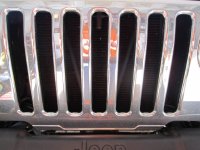 1-stock-jeep-radiator.jpg