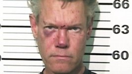 ht_randy_travis_mugshot_ll_120808_wblog.jpg