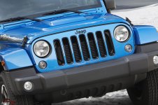 Jeep-Wrangler-Polar-Edition-front-grille.jpg