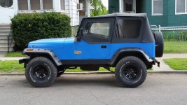 '92 YJ 2.5 in. suspension lift on 33s.jpg