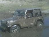 2007 Muddy Jeep.jpg