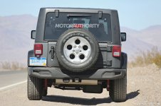 2018-jeep-wrangler-test-mule-spy-shots--image-via-s-baldauf-sb-medien_100525776_h.jpg