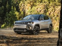 636145005481263587-2017-Jeep-Compass-02.jpg