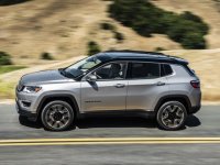 636145005436959303-2017-Jeep-Compass-03.jpg