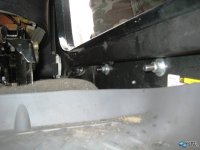 4528d1265498732-how-install-rock-sliders-jeep-wrangler-inside-mounts_jeep_wrangler_rock_slider.jpg