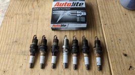 PXL_20231111_182205561-jeep-spark-plugs.jpg