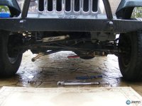 centering_jeep_trackbar_install.JPG