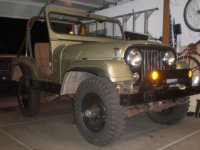 Willys CJ5 (2).jpg