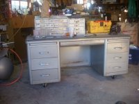 rlling tool bench and tool box for under $20.00.jpg