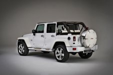 jeep-nautical-wrangler-00-1323109065.jpg