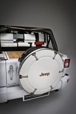 jeep-nautical-wrangler-03-1323109080.jpg