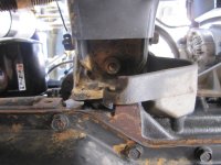 14-pass-side-bottom-jeep-motor-mount-lift.JPG