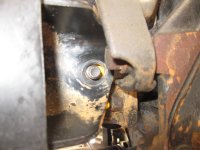 16-installing-pass-side-jeep-motor-mount-lift.JPG