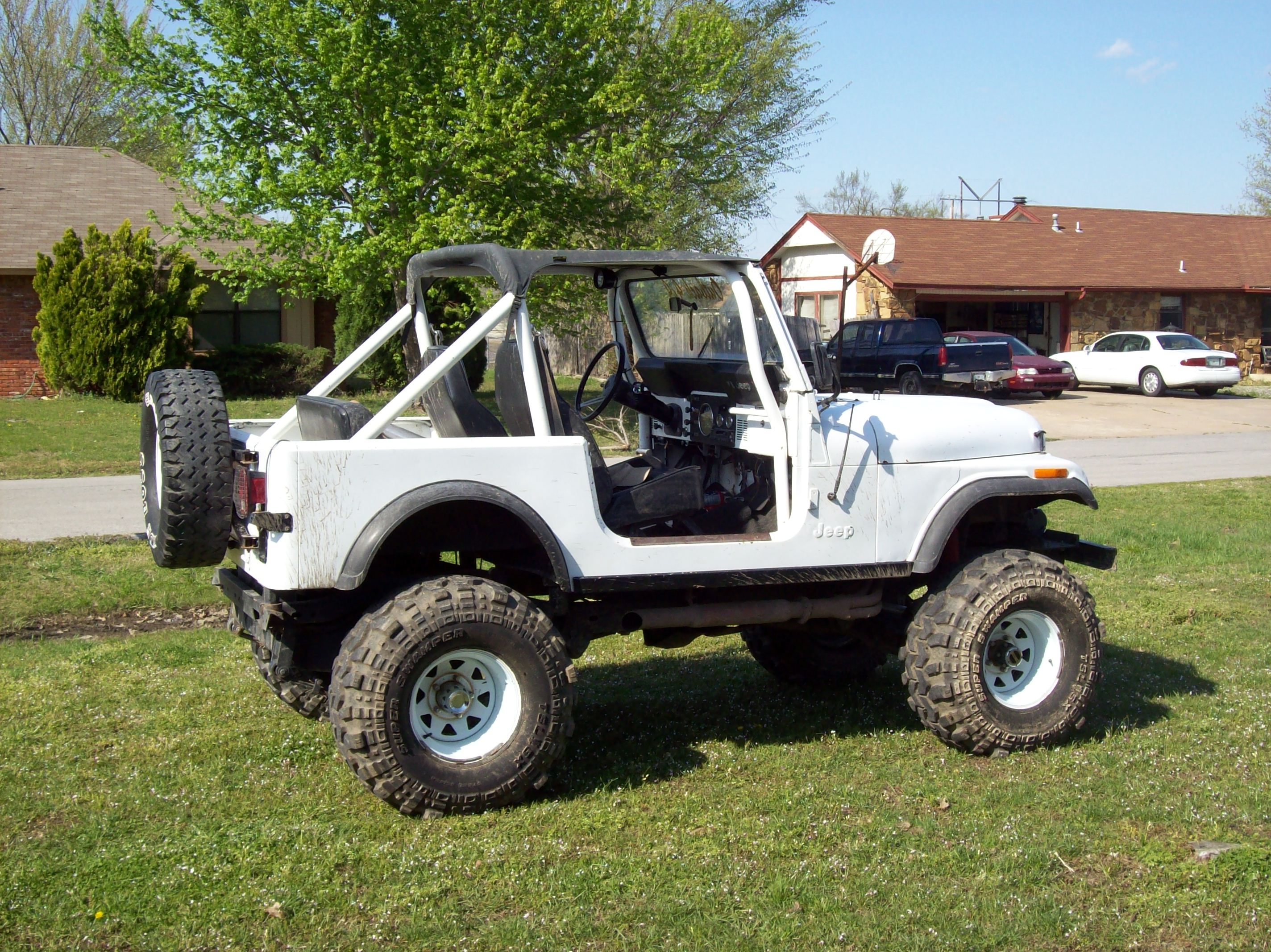 cj-7 with 9&quot; lift on 35x15.5