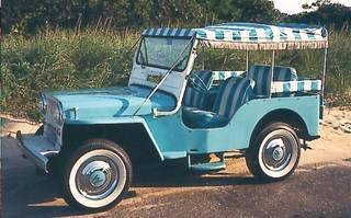 1960WillysJeepSurrey-3.jpg