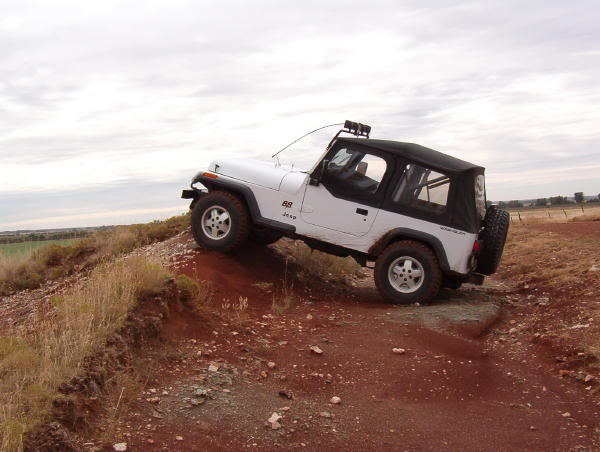 Jeepclimb-3.jpg